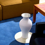 Belly Vase Scratcher White